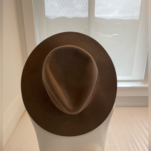 JANESSA LEONE Alara hat in Dark Sand - SOLD OUT online - Picture 2 of 7